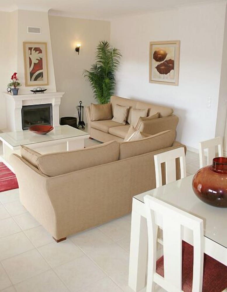 Фото Quinta da Encosta Velha Golf & Leisure Village