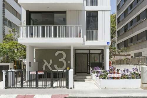 Апартаменты AirTLV - Nes Tziona Luxury by The Sea в Тель-Авиве