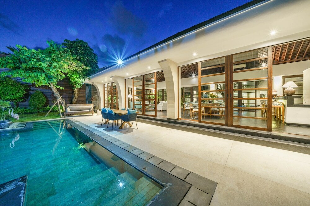 Фото Villa Karishma