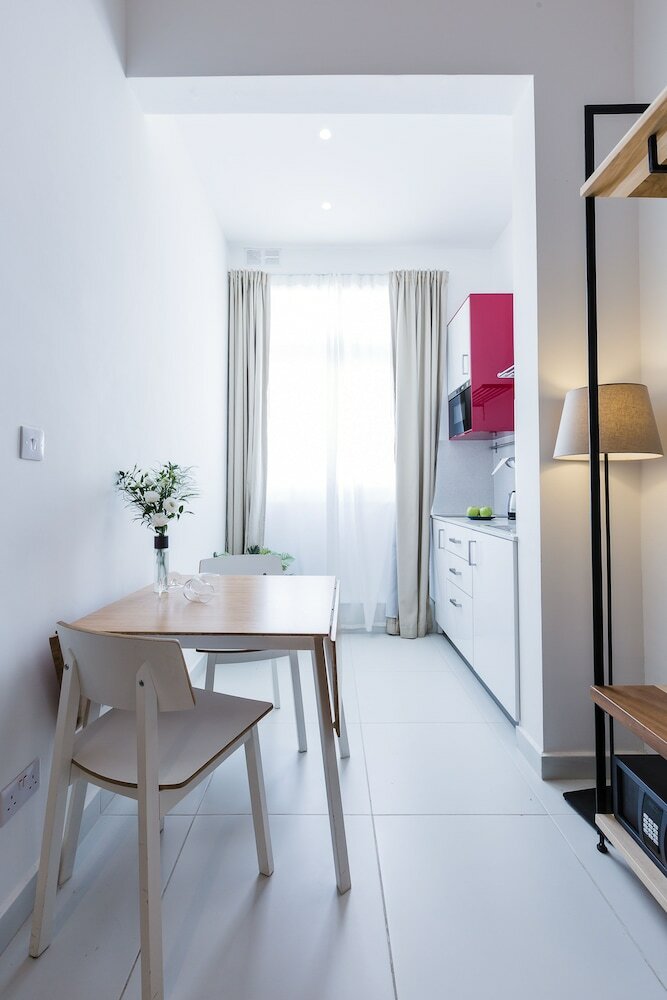 Фото Two Pillows Boutique Hostel