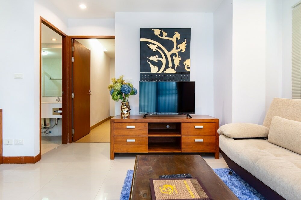 Фото Lasalle Suites Hotel & Residence