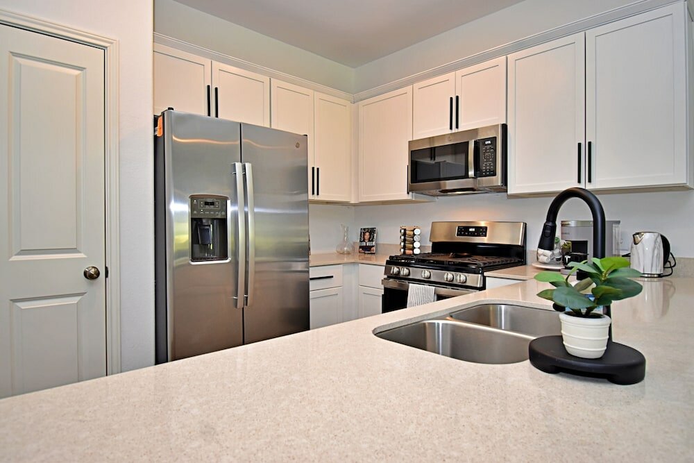 Фото Tesla Getaway