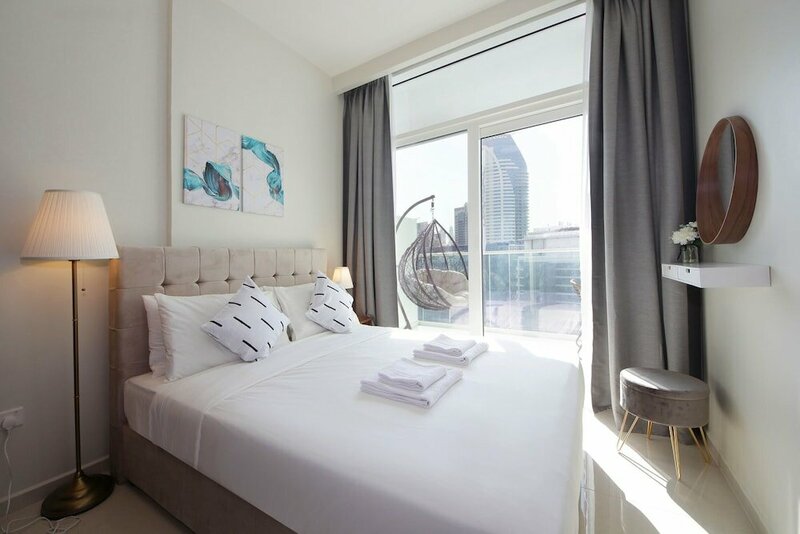 Апартаменты 1 Bedroom Apartment in Reva Residences в Дубае