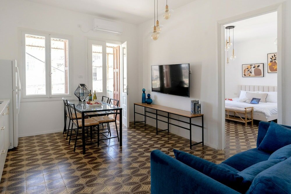 Фото Carmel Beach House by Berry Stays