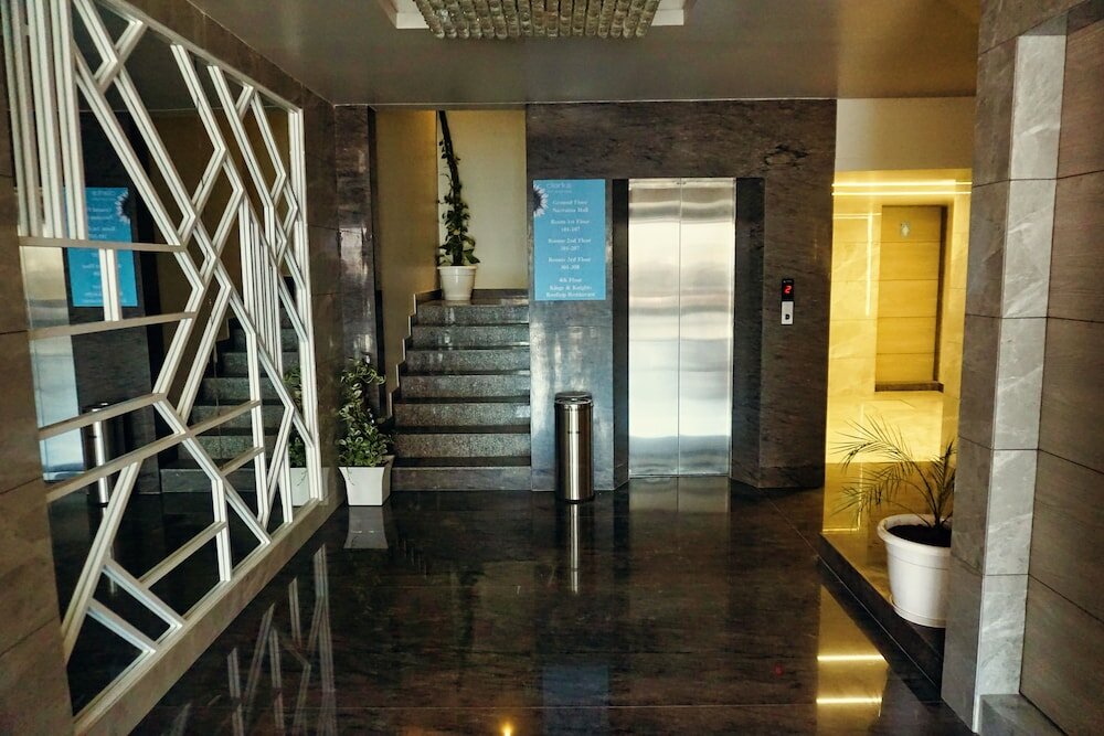 Фото Clarks Inn Express Udaipur