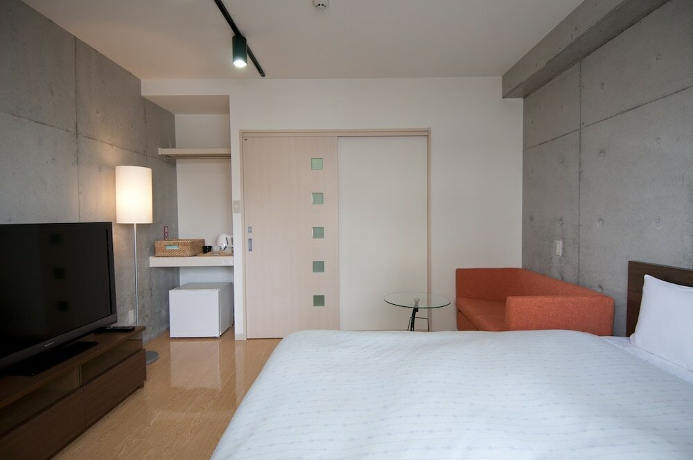 Фото Naha-West Inn