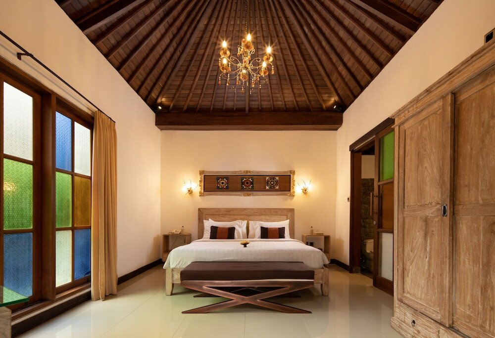 Фото Ubud Raya Villa