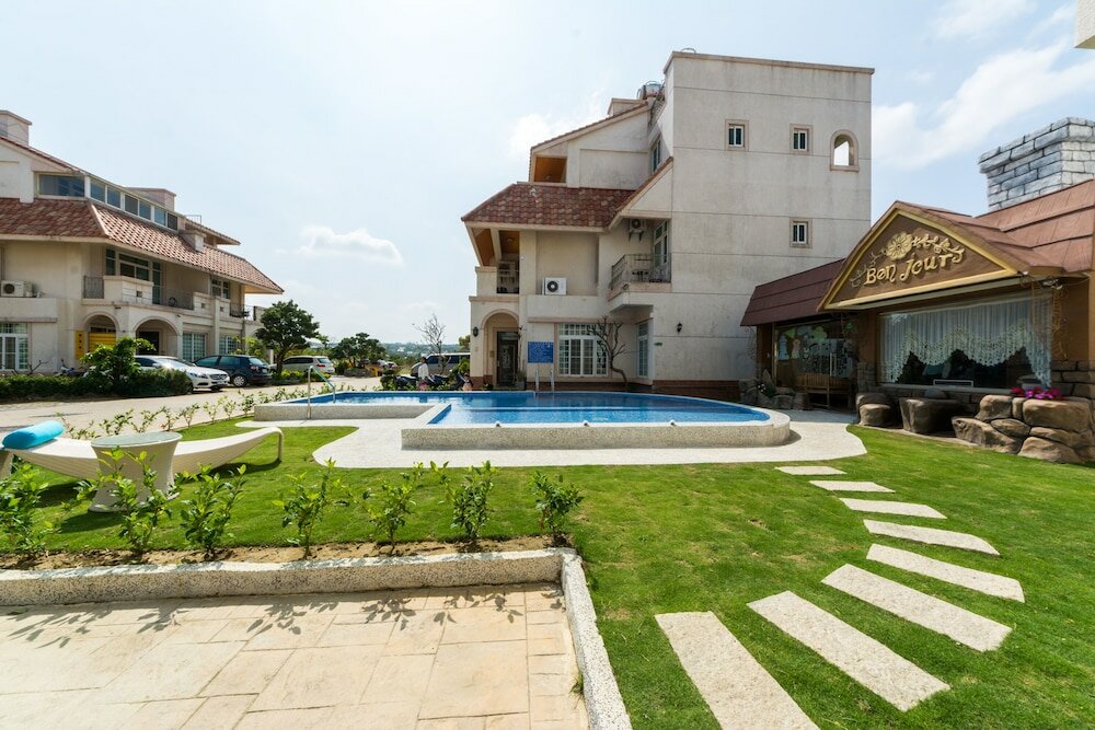 Фото Kenting Bonjour Resort