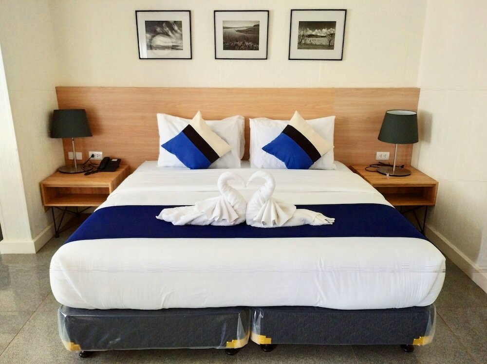 Фото Chateau Bleu Resort