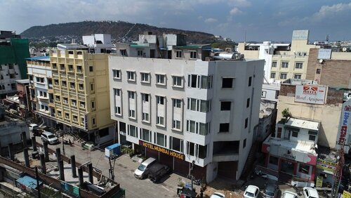 Гостиница Hotel Mumbai House Express в Удайпуре