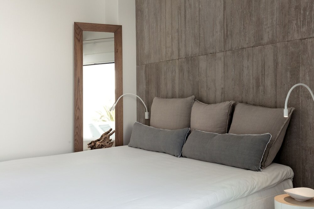 Фото Akrogiali Beach Hotel Apartments