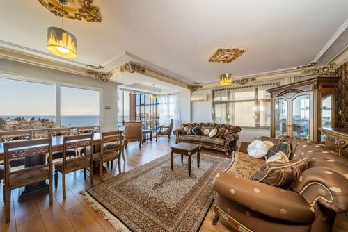 Апартаменты Lovely Flat With Sea View Near Beach in Muratpasa в Анталье