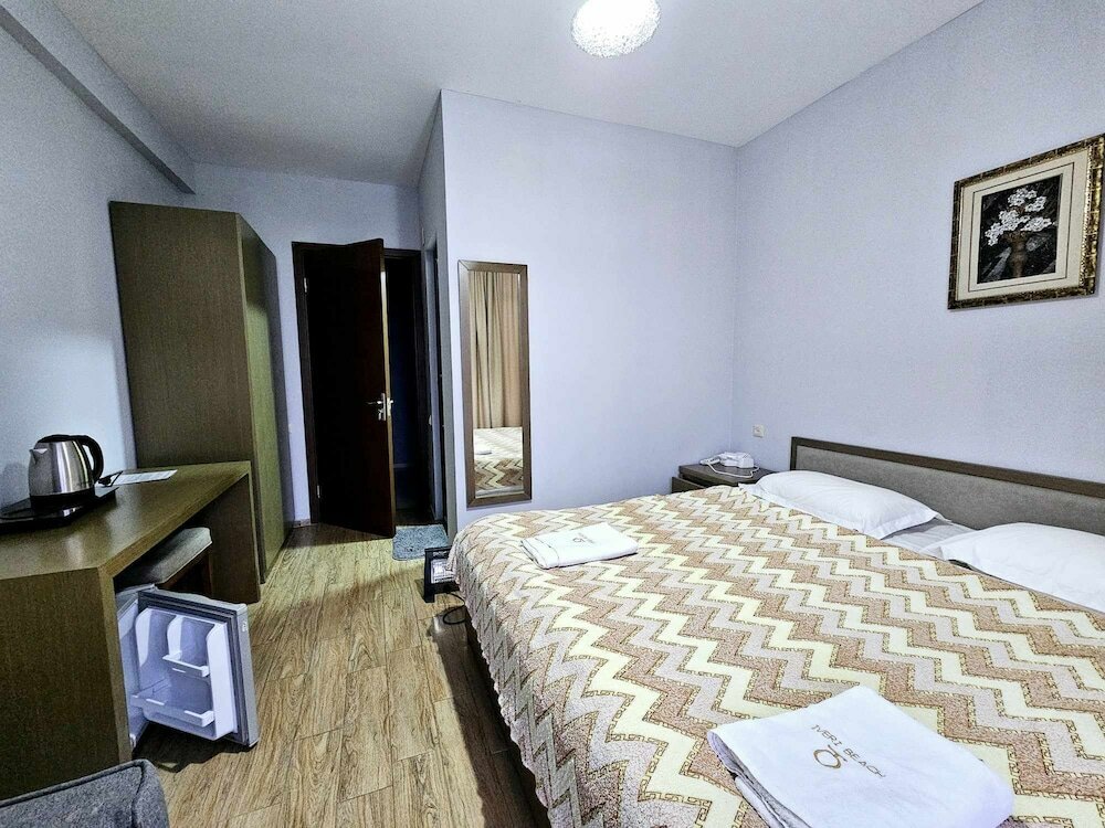 Фото Iveri Beach