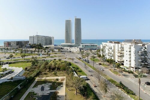 Апартаменты Bat Yam Luxury with Terrace & Sea View в Бат-Яме