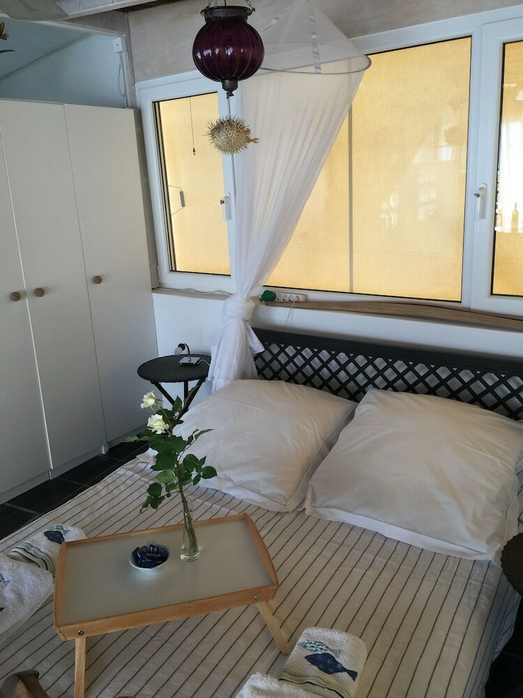 Фото Roditses Beach sea front Apartments