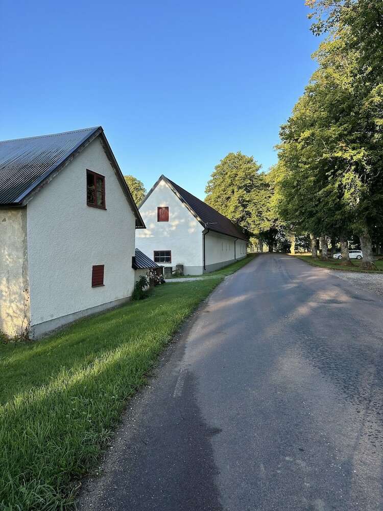 Фото Hallfreda Hotel