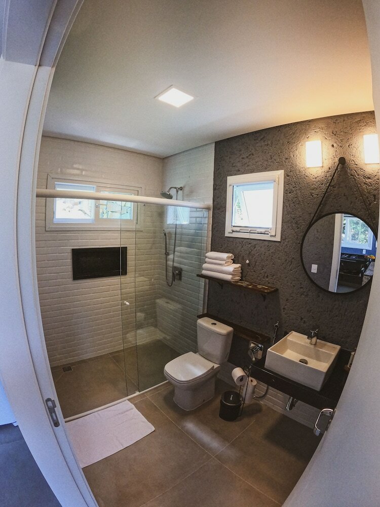 Фото Casa de Vidro - Hospedar com Propósito