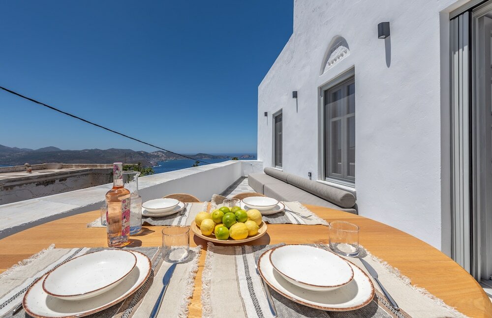 Фото Sunset Plaka