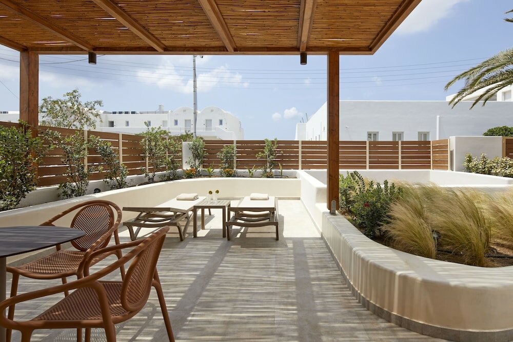 Фото Apricus Suites