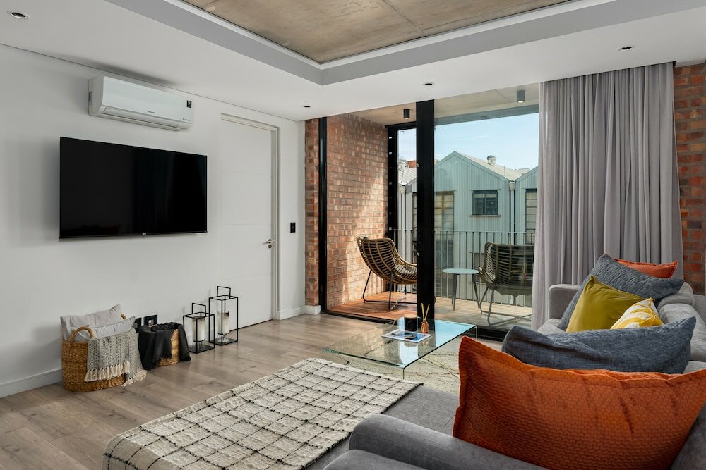 Фото The Signature 109