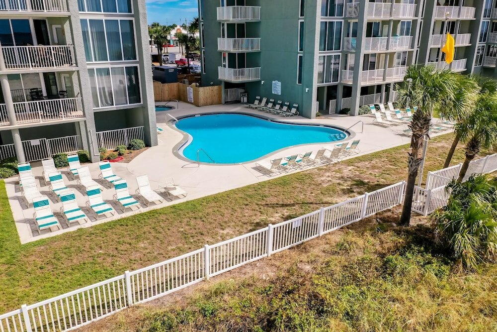 Фото Long Beach by Forehand Rentals