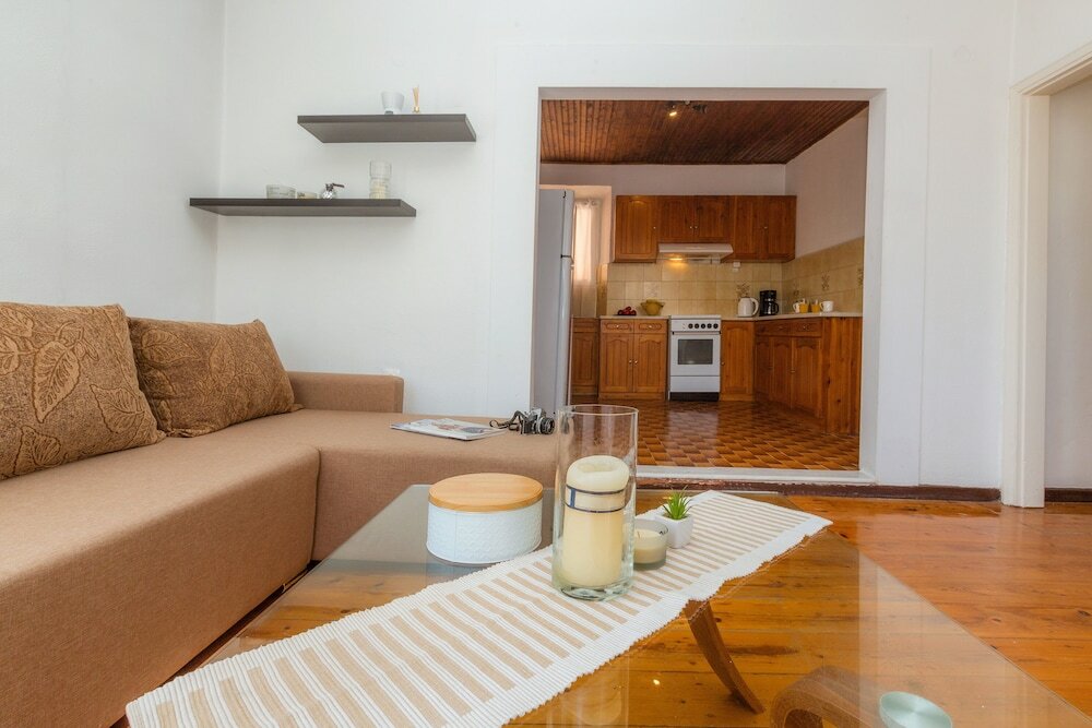 Фото Yasmin House by CorfuEscapes