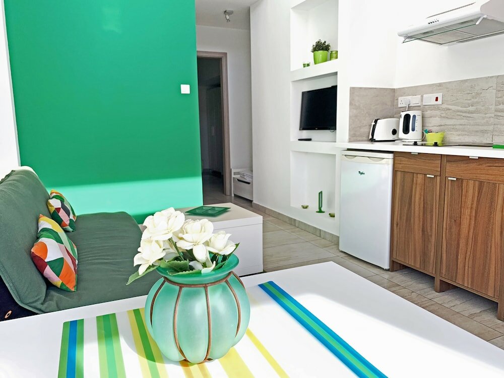 Фото Rainbow Apartments