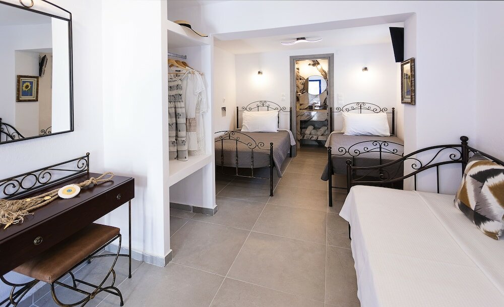 Фото Vassilia on the beach Serifos