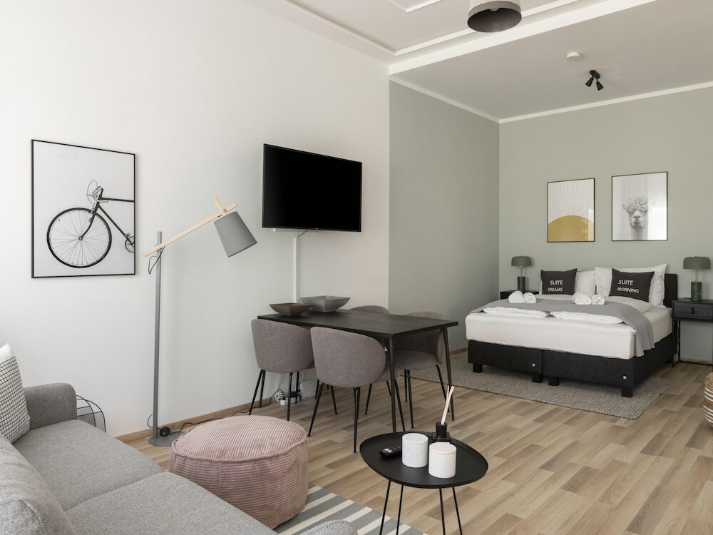 Фото Limehome Villach Hauptplatz