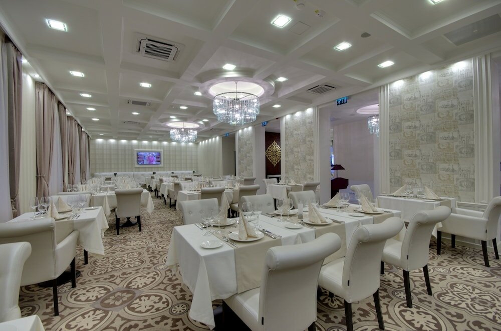 Фото Arcanum Hotel