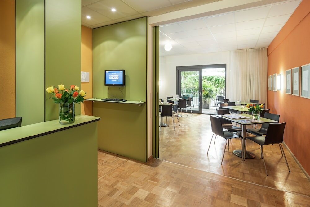 Фото Hotel Bischofslinde