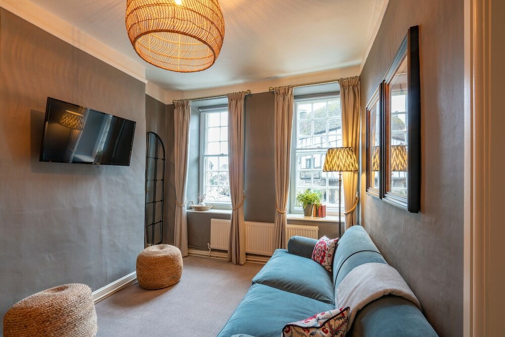 Фото The George Inn and The Plaine