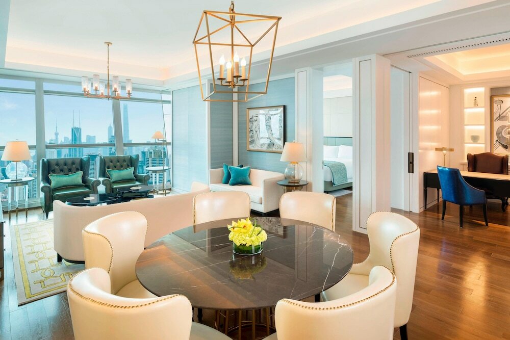 Фото The St. Regis Shanghai Jingan