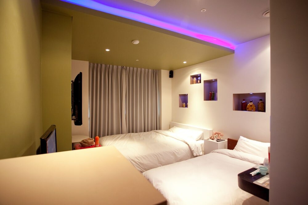 Фото Dong Seoul Hotel