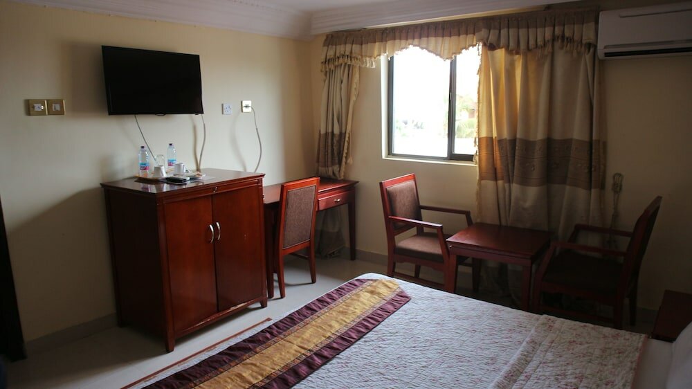 Фото Krisview Hotel