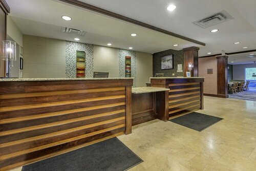 Гостиница Fairfield Inn & Suites by Marriott Slippery Rock