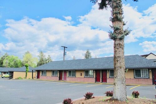 Гостиница Cascade Lodge в Бенде