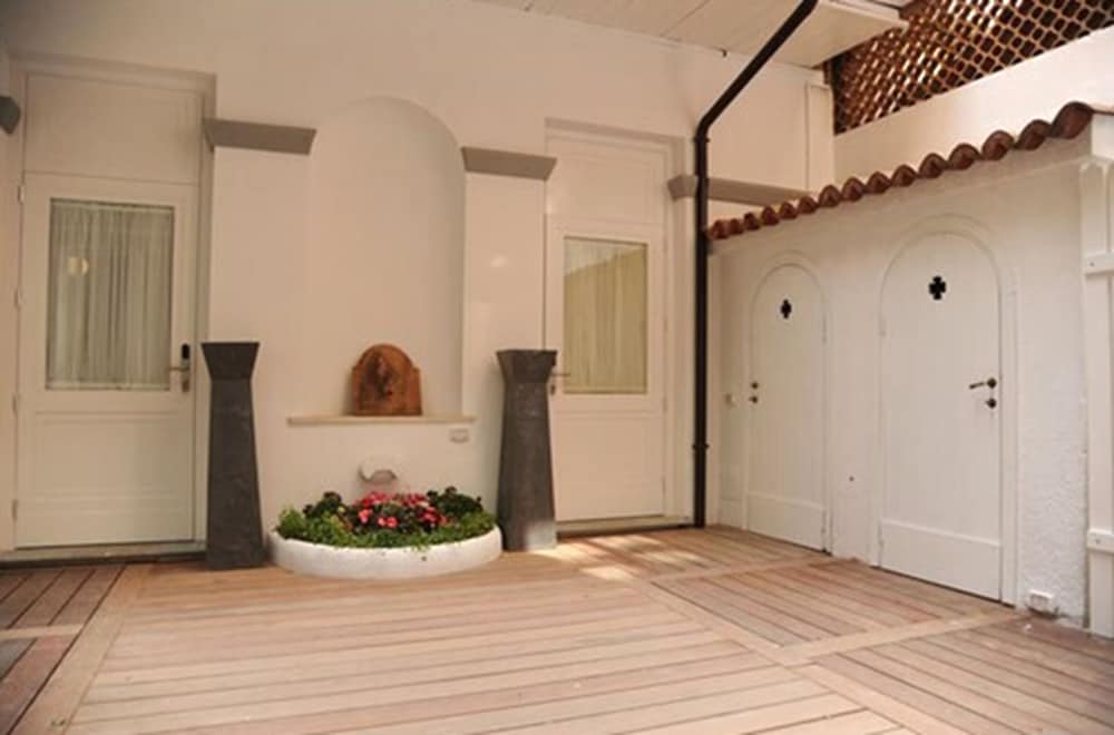 Фото Piazza di Spagna Prestige