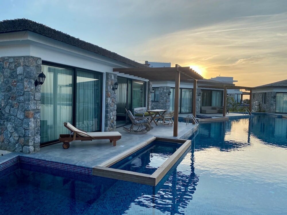 Фото Maldive Holiday Resort