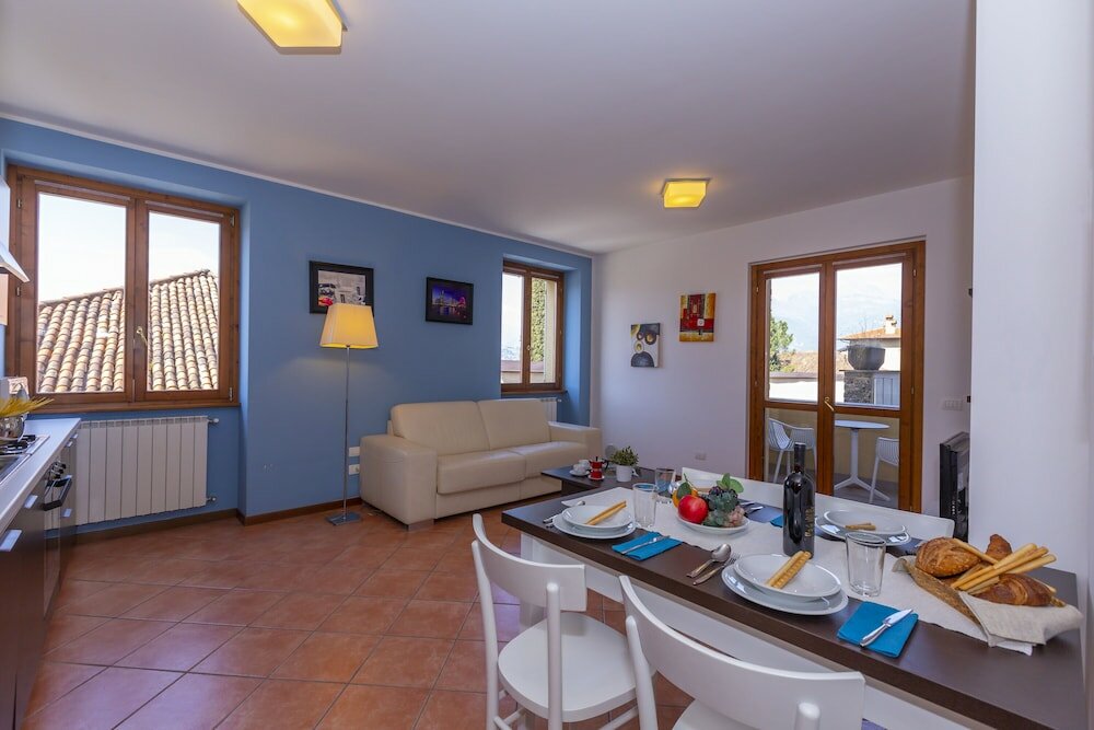 Фото Fontana Del Lago Apt. 9