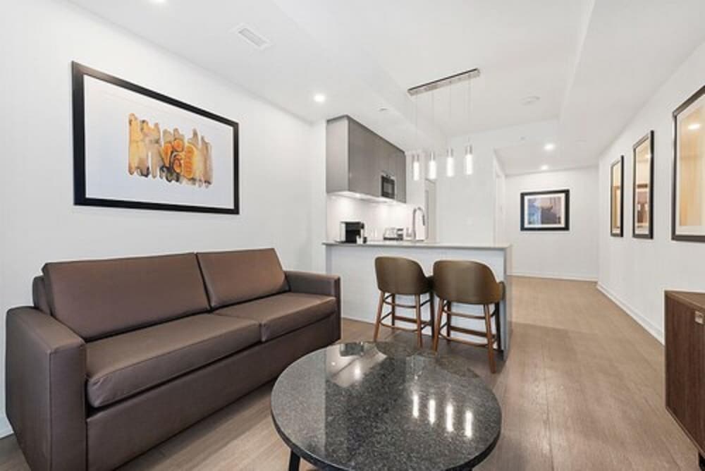 Фото ReStays Ottawa