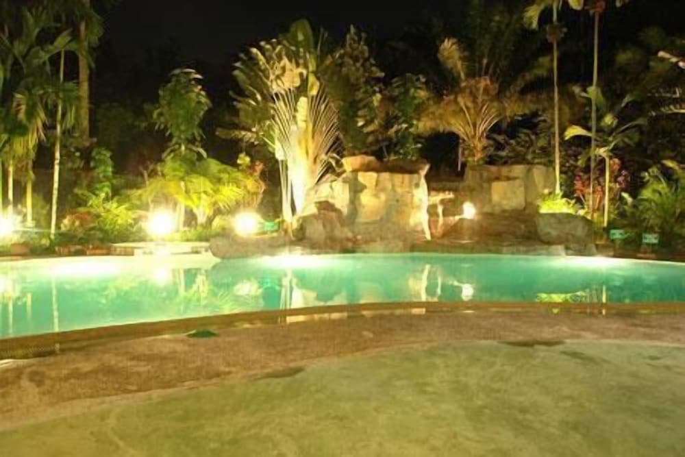 Фото Sepilok Jungle Resort