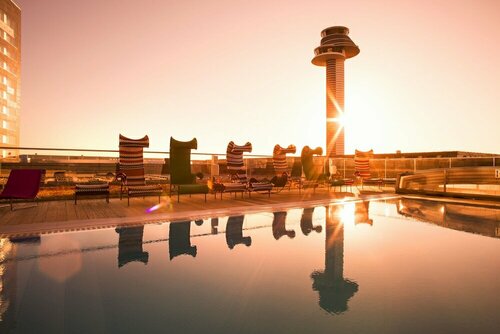 Внешний вид отеля Clarion Hotel Arlanda Airport Terminal в Сигтуне коммуне, фото 2