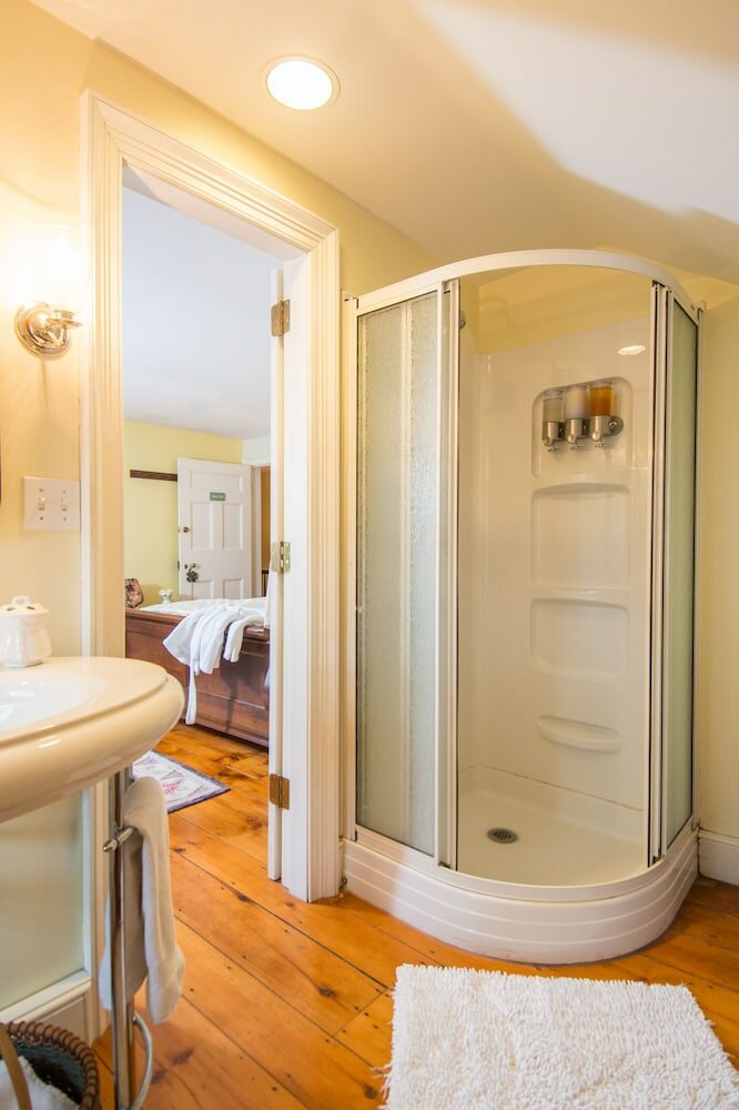 Фото Caldwell House Bed & Breakfast