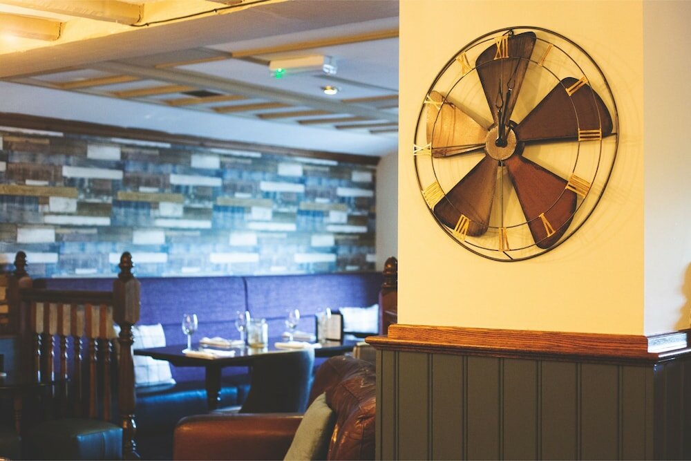 Фото The Throckmorton