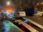 Kontinent (Oktyabrskiy Avenue, 15), remolque de automóviles
