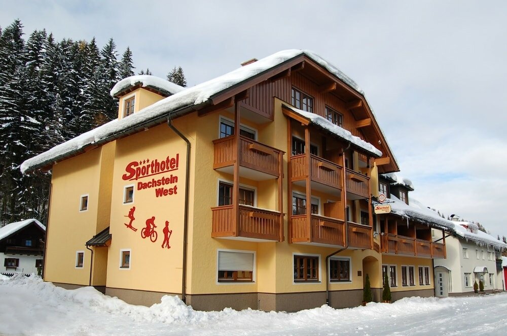 Фото Sporthotel Dachstein West