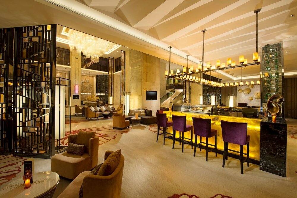 Фото Hilton Zhongshan Downtown