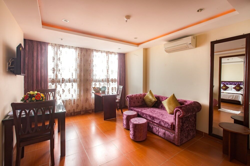 Фото Grand Mango Hotel