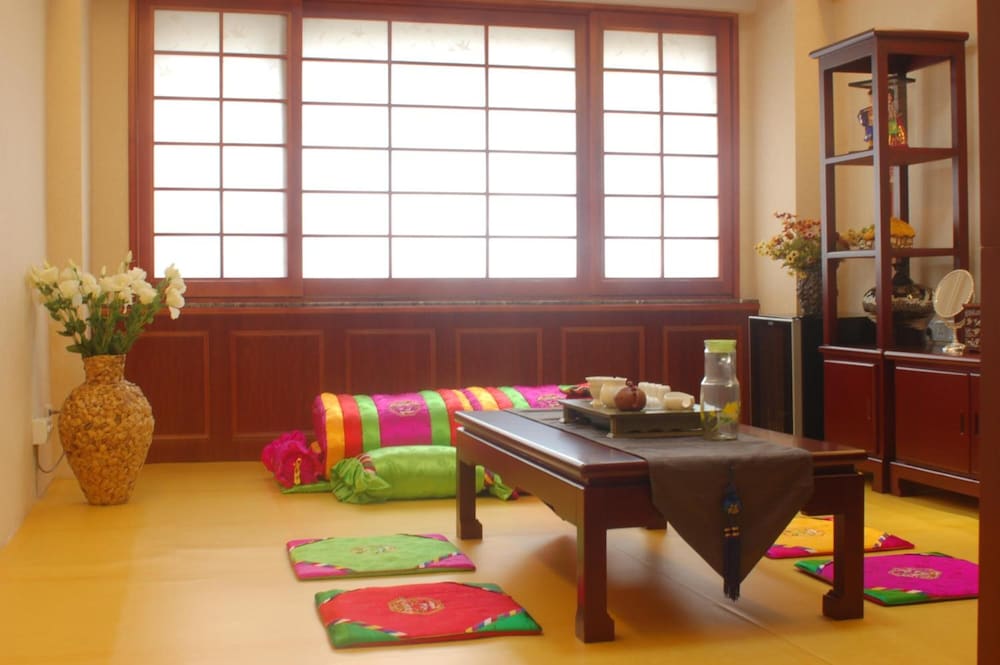 Фото Baishan Hotel